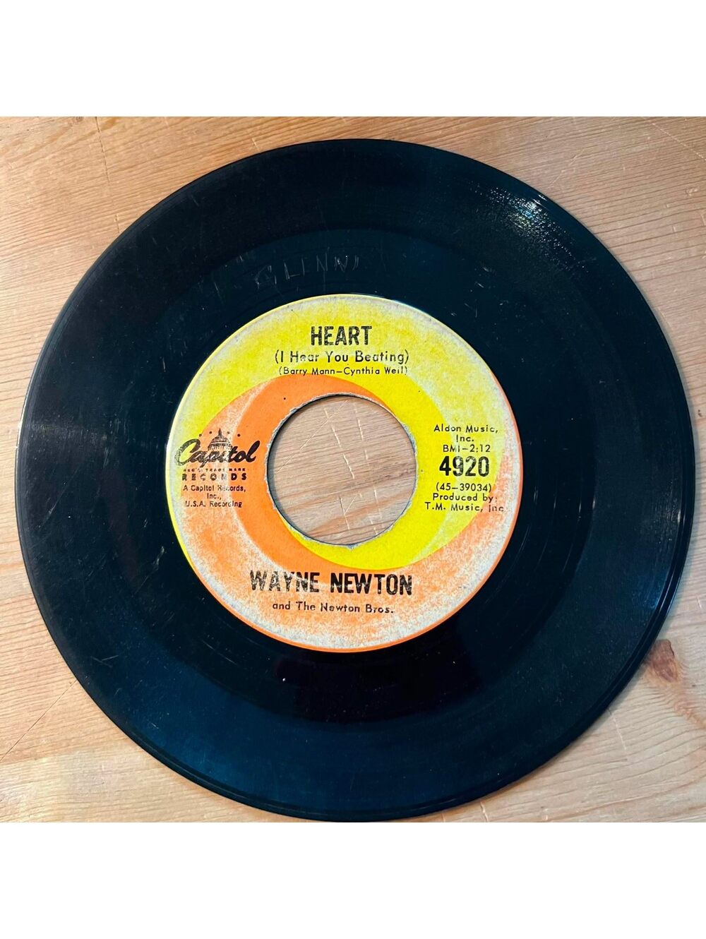 Wayne Newton and The Newton Bros. - Heart/So Long Lucy 45rpm VG+ R11